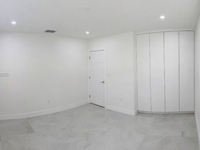 973 NW 8th St, Homestead FL 33030