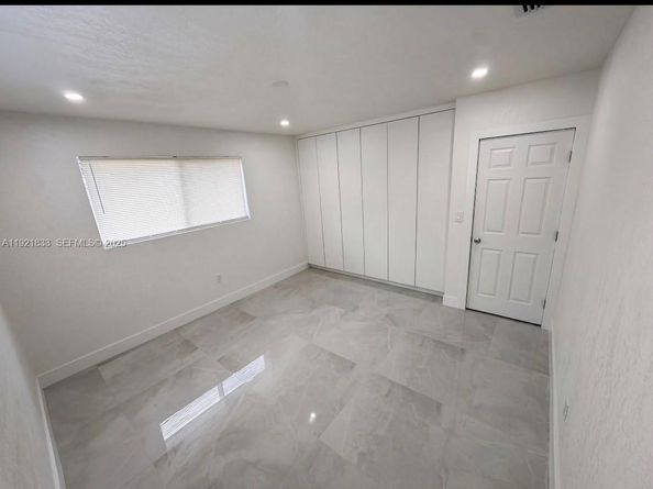 973 NW 8th St, Homestead FL 33030