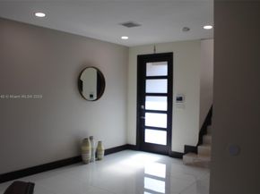 15481 NW 91st Ct, Miami Lakes FL 33018