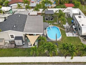 117 SW 6th St, Hallandale Beach FL 33009