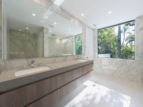 215 S Shore Dr, Miami FL 33133