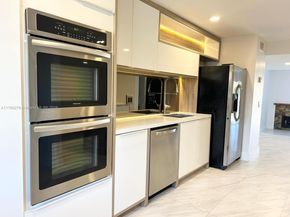 3811 NE 166th St 3, North Miami Beach FL 33160