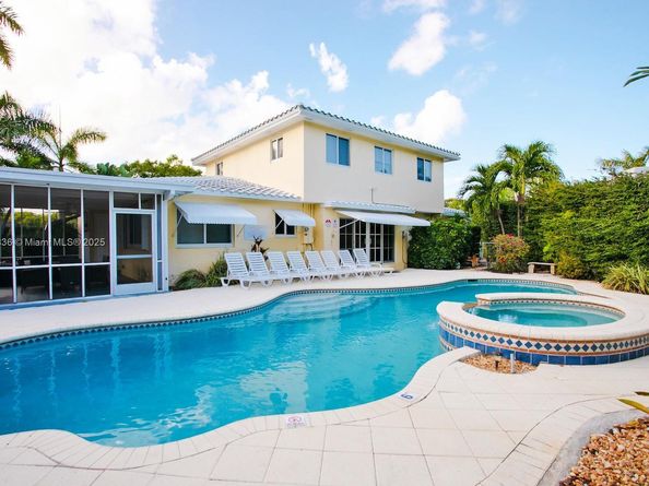 809 S 17th Ave, Hollywood FL 33020