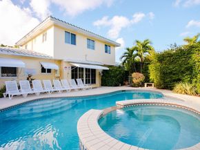 809 S 17th Ave, Hollywood FL 33020