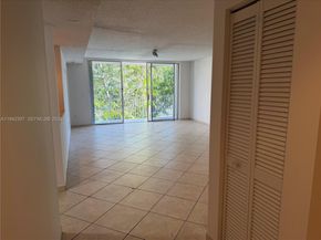 16531 NE 35th Ave 201, North Miami Beach FL 33160
