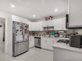 114 Marion Rd, West Park FL 33023