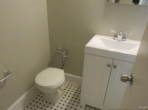 2244 Bronx Park E 6L, Bronx NY 10467