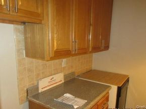 2244 Bronx Park E 6L, Bronx NY 10467