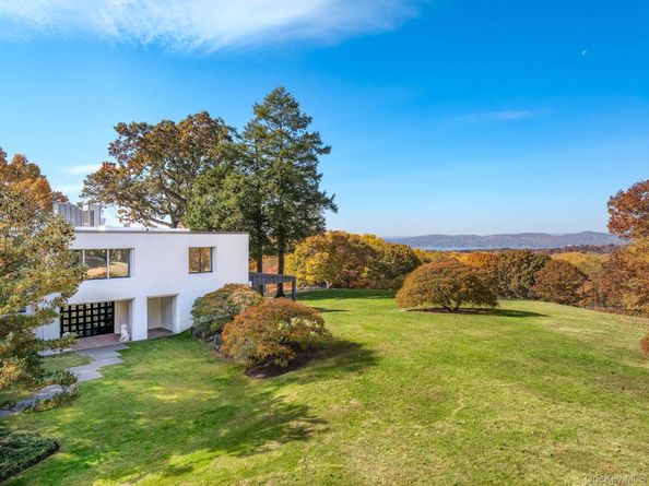 48 Raafenberg Road, Sleepy Hollow NY 10591