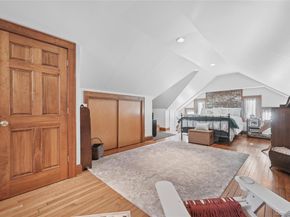 39 Park Circle, White Plains NY 10603