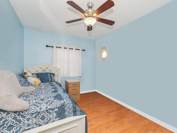 1129 Central Avenue, South Hempstead NY 11550