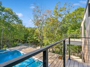 125 Laurel Valley Drive, Sag Harbor NY 11963