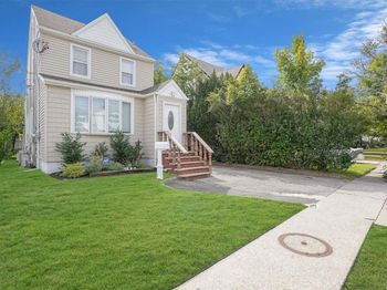 66 Kenmore Road