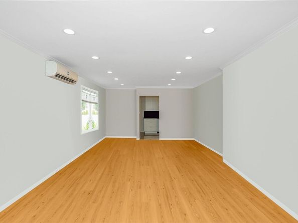66 Kenmore Road, Valley Stream NY 11581