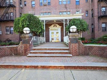 170-40 Highland Avenue