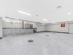 22 Solar Lane, Albertson NY 11507