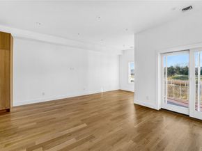 68 Foster Avenue 8, Hampton Bays NY 11946