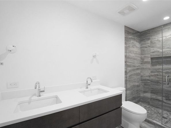 68 Foster Avenue 8, Hampton Bays NY 11946