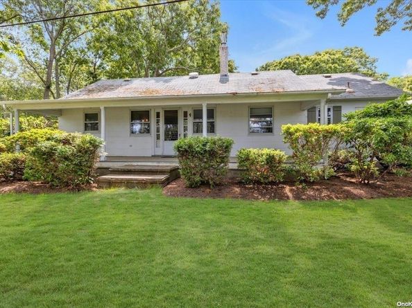 633 Pine Neck Road, Southold NY 11971