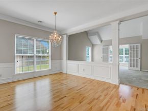 4 Oakhurst Court, Mount Sinai NY 11766