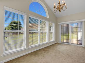 4 Oakhurst Court, Mount Sinai NY 11766