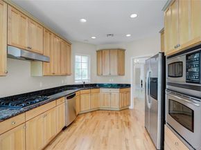 4 Oakhurst Court, Mount Sinai NY 11766