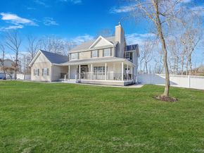 7 Sander Court, Middle Island NY 11953