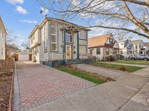 8132 265th Street, Glen Oaks NY 11004