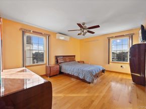 8132 265th Street, Glen Oaks NY 11004