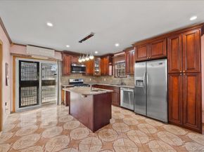 8132 265th Street, Glen Oaks NY 11004