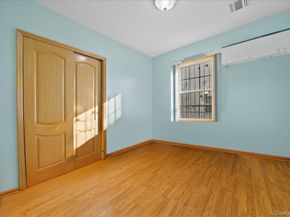 8132 265th Street, Glen Oaks NY 11004