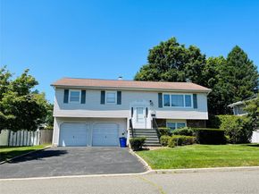 66 Smith Street, Glen Cove NY 11542