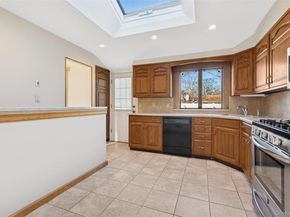 7 Joyce Lane, Commack NY 11725