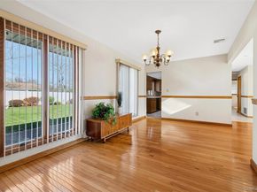 7 Joyce Lane, Commack NY 11725