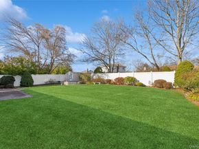 7 Joyce Lane, Commack NY 11725