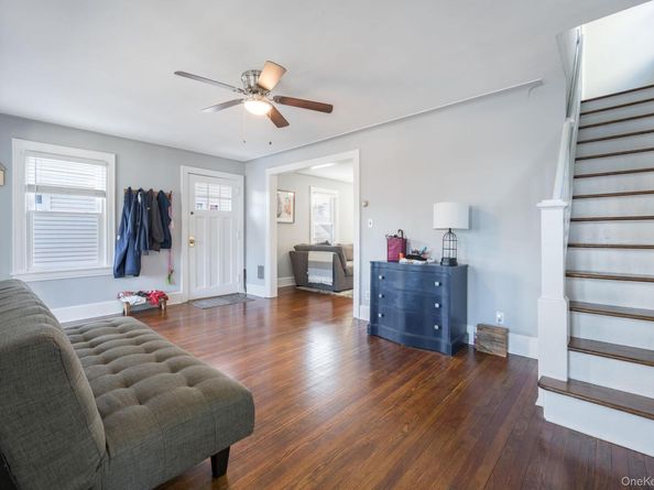 89-60 215th Street, Queens Village NY 11427