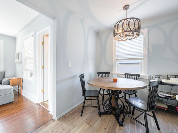 89-60 215th Street, Queens Village NY 11427