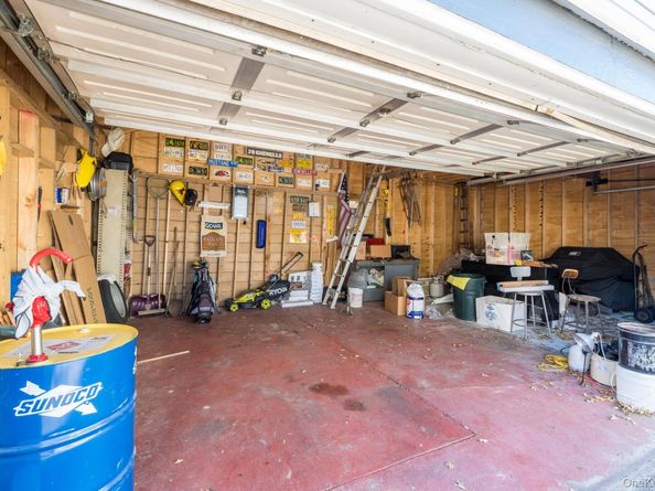 89-60 215th Street, Queens Village NY 11427