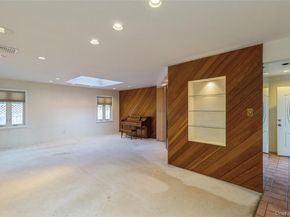 22 Ballad Lane, Stony Brook NY 11790