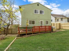 244 Lakeside Trail, Ridge NY 11961