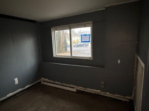 461 Skidmore Road, Deer Park NY 11729