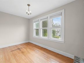 41-29 248th Street, Little Neck NY 11363