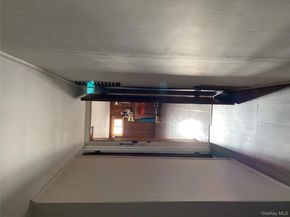 81-46 266 St, Glen Oaks NY 11004