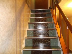 81-46 266 St, Glen Oaks NY 11004