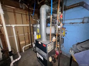 1123 Hyman Avenue, Bay Shore NY 11706