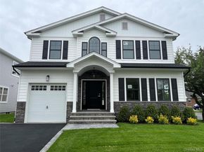 477 Andrews Road Lot A, Mineola NY 11501