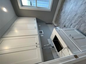 473 Andrews Road, Mineola NY 11501