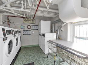 44-20 Douglaston Parkway 6B, Douglaston NY 11363