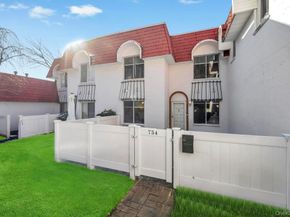 754 Blue Ridge Drive, Medford NY 11763