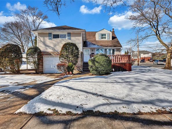 94 Joan Court, Elmont NY 11003